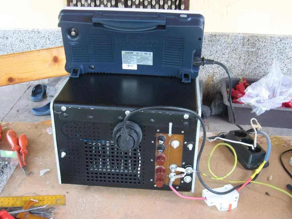 power-inverter-3kw-f2