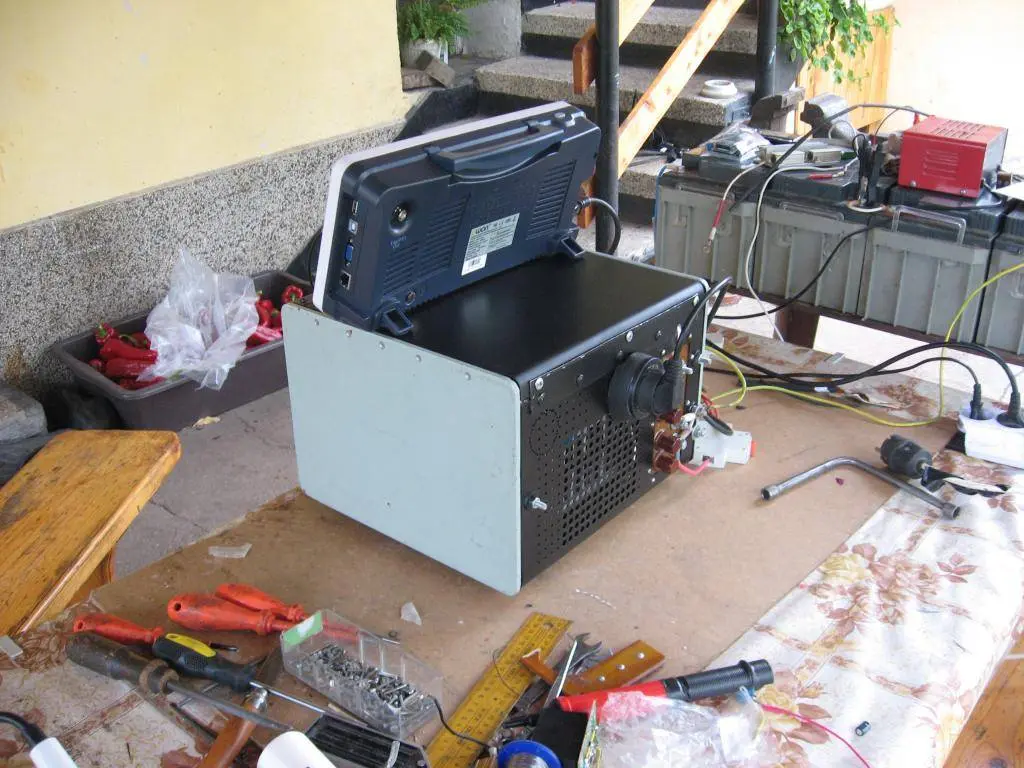 power-inverter-3kw-f4